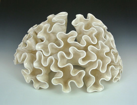 Organic-looking ceramic sculpture based on a crosses fractal, second view.